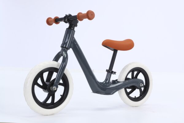 Magnesium alloy kids balance bike